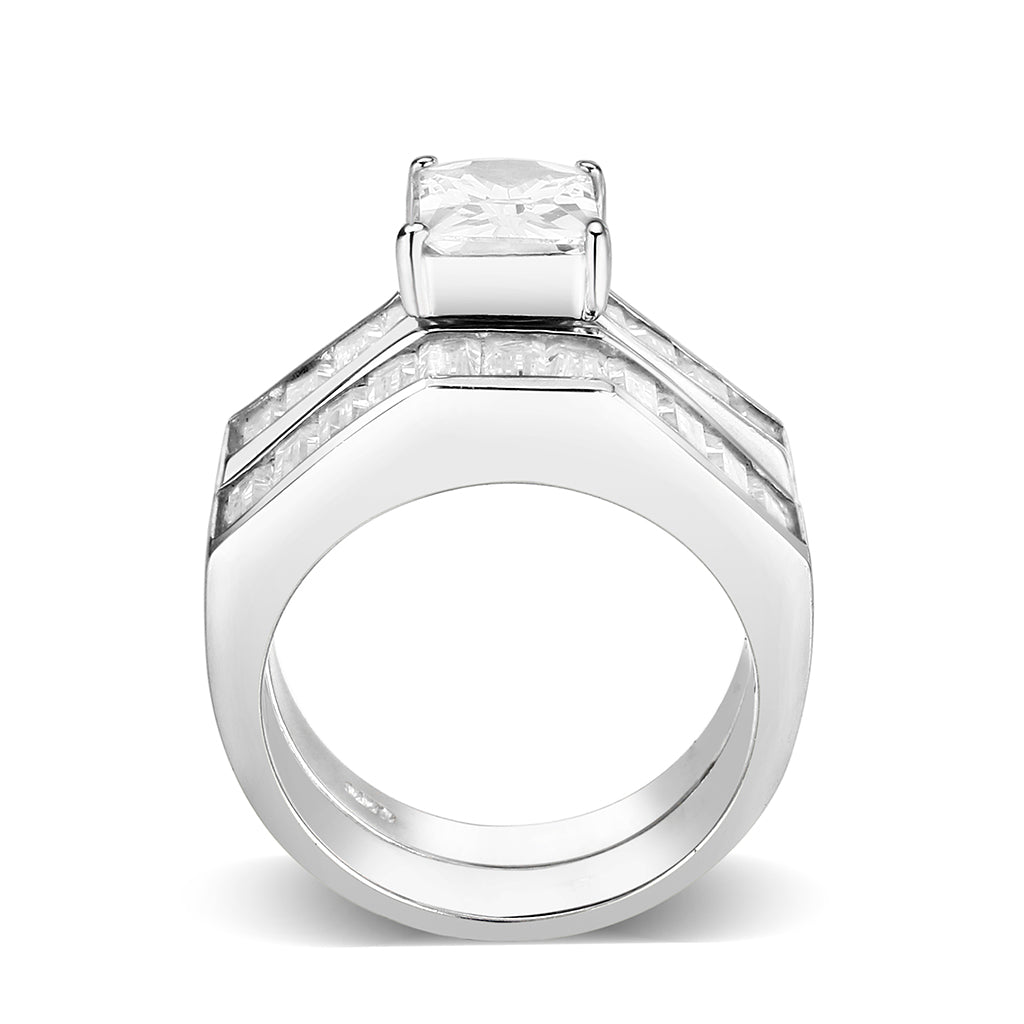 LO5S059- Sterling Silver Ring with CZ In Clear High Polished( NO Plating)